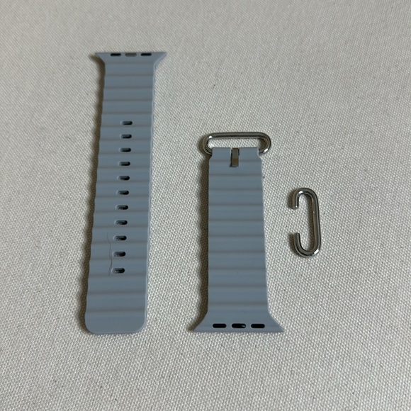 NIP Sporty Light Gray Ocean Loop Watchband Fits 42,44,45 & 49 mm Apple Watch - Picture 7 of 7